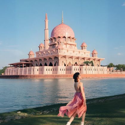 吉隆坡布城粉红清真寺+马六甲一日游【吉隆坡当地公司中文服务】