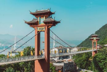 【重庆-丰都鬼城名山风景区-深度一日游】（可选英文导游）【包车纯享，行程自由，支持个性化定制。】