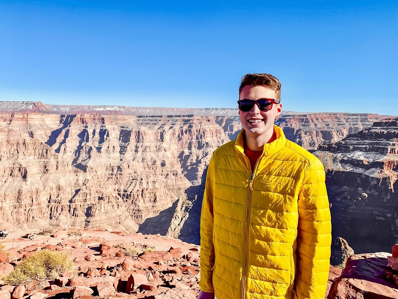 美国大峡谷 西峡+胡佛水坝一日游 英文团【可选午餐、玻璃桥】