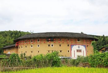 【6人小团】厦门云水谣古镇+和贵楼+怀远楼【赠漳州古城】【6人小家庭团】