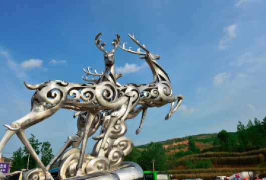 白鹿原影视城一日游【品美食 /看演绎/体验关中民俗】【感受陈忠实《白鹿原》古街风情，自由品尝特色美食】