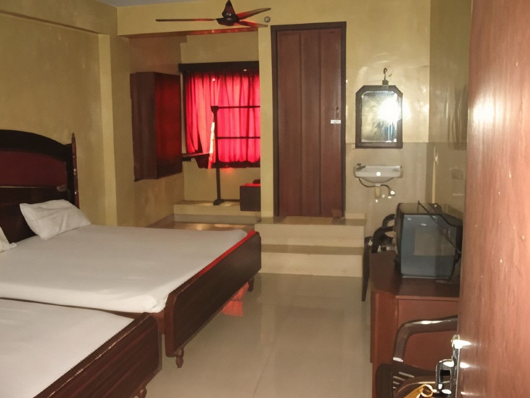 Hotel Sorrento Guest House Anna Nagar East Metro Shenoy Nagar Metro Budget Monthly Daily Rooms