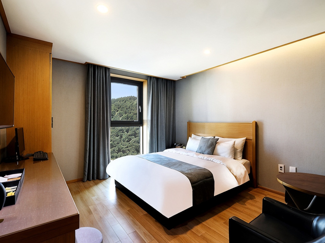 坡州市酒店住宿-Golden Hill Hotel