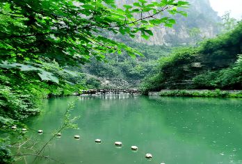 中国山西长治通天峡风景区一日游【太原出发，本地人必打卡】【太行深处的大美水景，灵秀清新壮美】