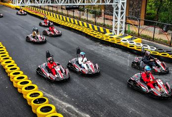 清远一日游【公司团建/卡丁车/游船】【[清远健儿世界•超人卡丁车] 超大户外赛场上演“速度与激情”体验肾上腺素飙升的赛车体验】