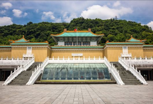 中正纪念堂+故宫博物院+士林官邸经典台北半日活动/5H【可以附加多种语言.备注栏中告知即可】