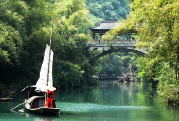 车线三峡人家+龙进溪+水上人家一日游【5A品质/纯玩无购物】【[特色升级服务]天天发团，均瑶/万达/东站均可接站，省去早高峰打车麻烦，让您的出行顺畅不操心。】