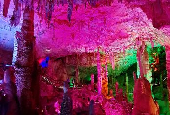 九乡一日游：二环内接+纯玩无购物无自费+专业导游+特色午餐【[一价全含]九乡门票+张口洞索道+全景溶洞探秘+专业导游+特色午餐+昆明往返景区车位费】