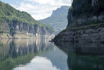 大清江一日游/高品质2-8人小团+上门接【[灵活自由]免堵车，无购物，游玩观光团】