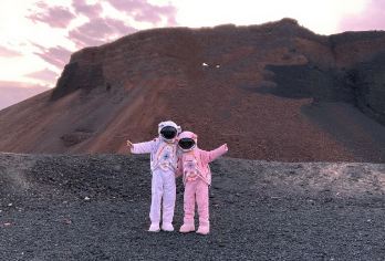 呼和浩特+辉腾锡勒草原+乌兰哈达火山一日游【多团型可选】【[我们承诺]自主发团，不外拼，优秀司导，好评优选，平台获奖旅行社品质保障】