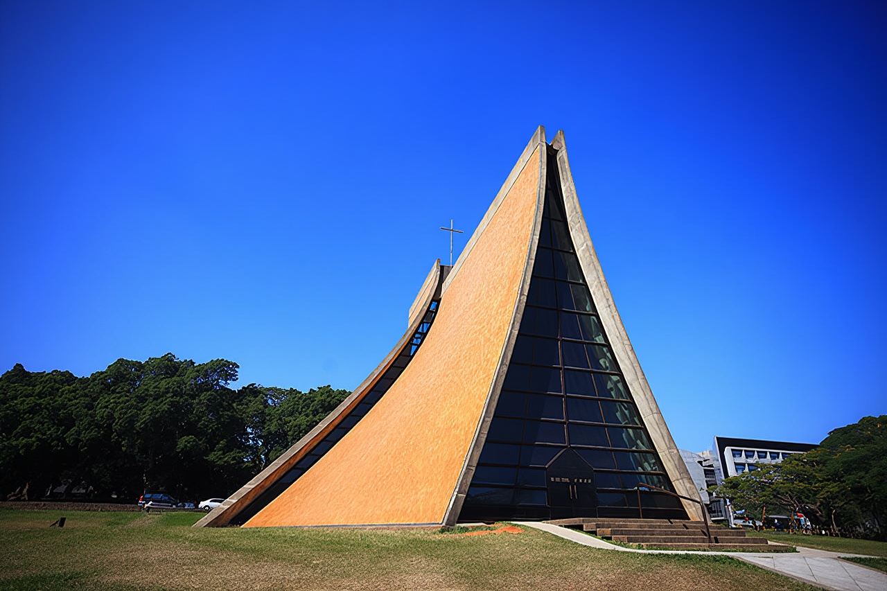 高美湿地+宫原眼科+逢甲夜市一日游【台中出发】｜可包车