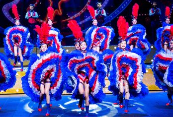 上海之旅（含“永恒上海”表演及观光巴士）（中文服务）【包括“上海千古情”秀——高科技舞台让老上海重现生机！ 巴士之旅 + 夜间表演——一张门票即可享受两种标志性体验！】