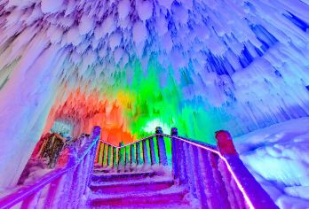 西安包车云丘山景区+云丘山冰洞群一日游【游玩时间无限制】【专属包车拒绝陌生人，只与相爱的人同行。】