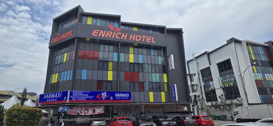 Enrich酒店 士毛月 by uBook