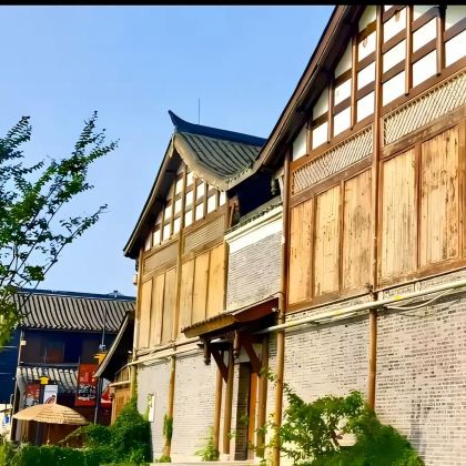 湖南常德柳叶湖+大小河街+老西门+诗墙公园一日游可英文服务