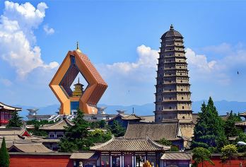 法门文化景区+袁家村一日游【半日佛光静，半日烟火浓】【一半是盛唐佛国得庄严静谧，一半是关中村落烟火人间】