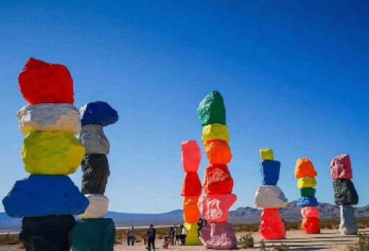 美国拉斯维加斯火焰谷+七彩石一日游/行程可调-可定制多日游【精选热门景点，高效游玩不走回头路，深度了解文化内涵，贴心服务保障，轻松享受旅程，性价比超高的旅行。】