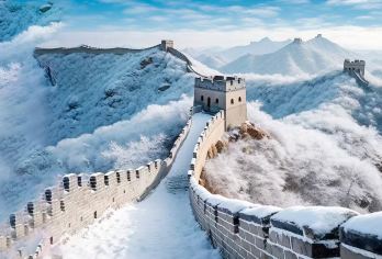 北京八达岭长城+【八达岭滑雪场】戏雪场畅玩一日游【品质出行：自家车队，安全可靠，纯玩无购物，无强制消费】