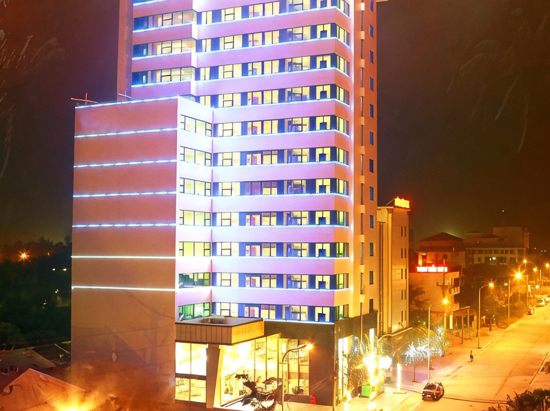 蓝波酒店