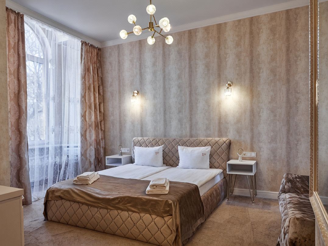 E17 Guest House