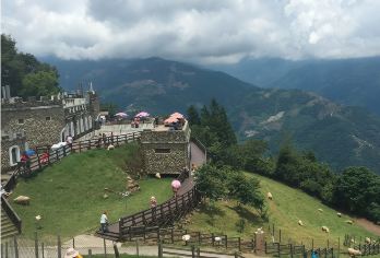 台湾日月潭+清净农场一日【老英格兰庄园+伊达邵部落|包车&】【行程可调|全境路线|均可选定|一单一团|独立用车和享私人空间，爱自由行，不喜欢跟团的朋友。】