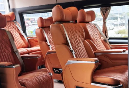 重庆武隆天生三桥+龙水峡地缝一日游【2-8人纯玩团+含门票】【[自营直发·福利保障]坚持自营发团，品质又保障，上门接，真纯玩，！】