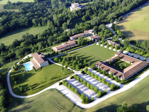 博尔戈朗恰诺黎莱斯贝奈赛雷酒店-官方