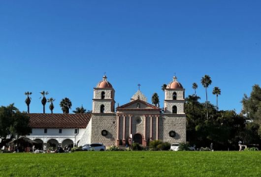 美国+洛杉矶+圣巴巴拉+丹麦村一日游/行程可调-可定制多日【包车一日游，解锁旅行新方式！独立车辆配备经验丰富的老司机，为您量身打造专属行程。】