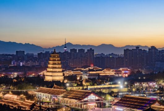 【2-6人团】西安钟楼+千古情+大雁塔喷泉·大唐不夜城一日游【漫游13朝古都，感受盛世长安，千年遗址，人文印记，触手可及，用脚步丈里历史，一日看尽长安花，一网打尽】