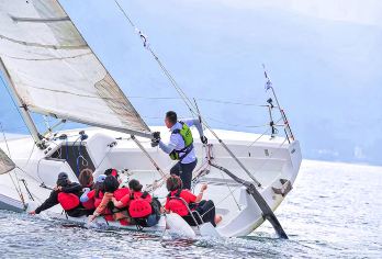 抚仙湖明星鱼洞+红沙滩+抚海湾湿地包车一日游：含皮划艇+门票【[明星鱼洞]含门票+皮划艇，可升级休闲双头大帆船或龙骨帆船】