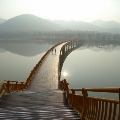 广西梧州苍海古道苍海湖+李济深故居+六堡茶乡1日活动-不含门票