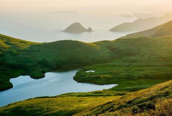 霞浦嵛山岛+花竹村+光影栈道+东壁村落日一日游【含船票接送】【[海岛路线]十大海岛之嵛山岛+花竹村+光影栈道+东壁村+东壁落日+纯玩无购物+含船票】