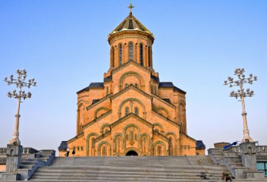 圣三一主教座堂+第比利斯海+和平桥+硫磺浴池+雕像包车一日【精品包车，私享空间，上门接送，轻松出行】