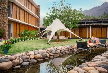 从化溯溪9房14床温泉别墅+泡池+独立通宵KTV+麻将+烧烤【别墅内可溯溪+温泉入户+可通宵独立KTV+麻将，配套私家双泡池，足不出户即可畅享别墅。】