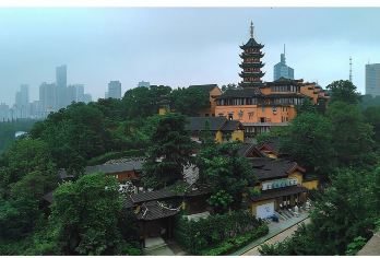 中国南京+南京城墙+定制包车+上门接送（可选择英文服务）【上门接送，点对点接送，时间自由可调，景点行程可调】