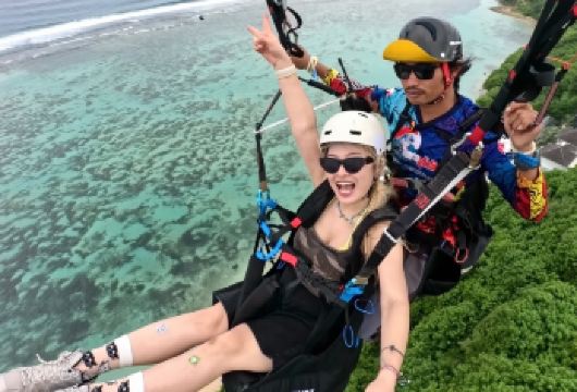 巴厘岛滑翔伞一日游/ULU/Alam/Timbis可选【Ulu情人崖/Alam，出发前可咨询客服获取起飞信息】