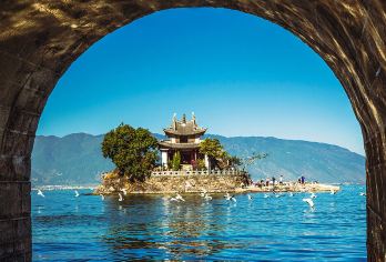 环洱海+喜洲+双廊+理想邦+生态廊道【纯玩8人内小包团】【[出行无忧]大理古城，下关城区指定范围上门接送】