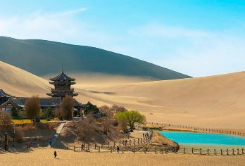 敦煌莫高窟+鸣沙山月牙泉一日游【全新升级，超赞商务团，行程更自由，旅行更舒适！】