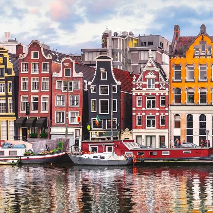 荷兰阿姆斯特丹梵高博物馆+阿姆斯特丹运河+艾夫特琳主题乐园