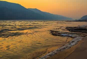 宜川陕西黄河壶口瀑布一日游【西安出发】【源出昆仑衍大流，玉关九转一壶收”美称的[壶口瀑布]】