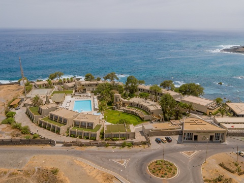 Oasis Praiamar-官方