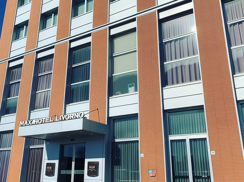 麦克斯利沃诺酒店