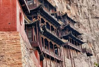 【悬空寺登临+恒山+木塔】含《如梦大同》演艺景点讲解※一日游【含《如梦大同》表演，3大景点资深导游精讲，含往返车费赠送午餐+保险；】