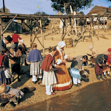 墨尔本疏芬山金矿镇一日游【中文团丨市区接送】