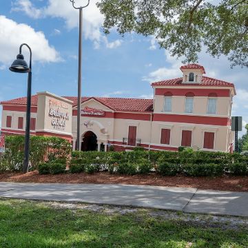 美国奥兰多市区伊欧拉湖边公园一日游