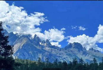 丽江玉龙雪山经典1日游（冰川公园大索道）JY【可选登玉龙雪山，感受4980米的心跳】