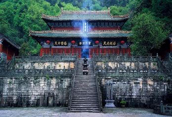 武当山风景区一日游【含门票+车费+初一十五每周六发团】【体会会当凌绝顶一览众山小的壮观景象】