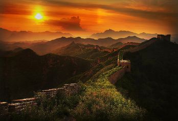 北京金山岭长城包车一日游【独立包车/赏秋摄影上门接送】【金山岭长城蜿蜒曲折，视野开阔，敌楼密集，雄伟壮观】