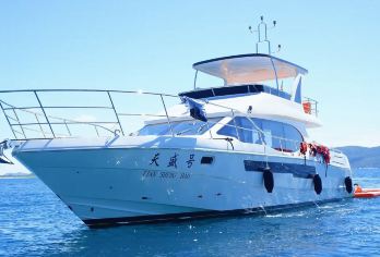 加井岛豪华游艇租赁包船出海浮潜 海钓 含多种水上项目水下拍照【网红玻璃海 珊瑚礁浮潜探索海底世界 快乐香蕉船摩托艇畅快游玩】