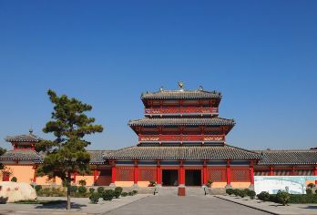 洛阳一日游-古墓博物馆+白马寺+丽景门+十字街【包车定制，行程可调】